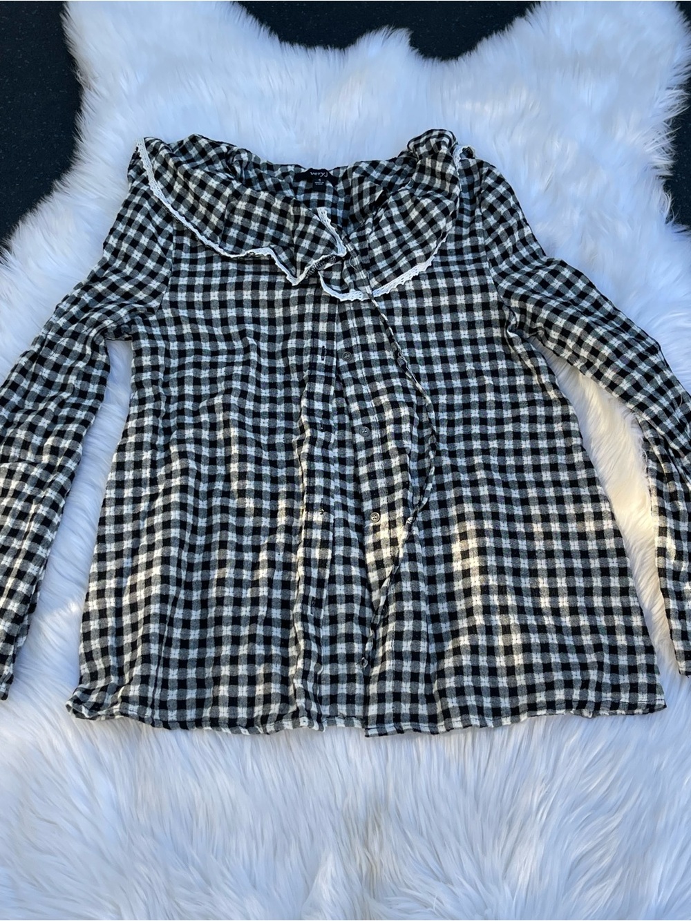 Black and White Gingham Ruffle Collar Women's Top - Unbranded